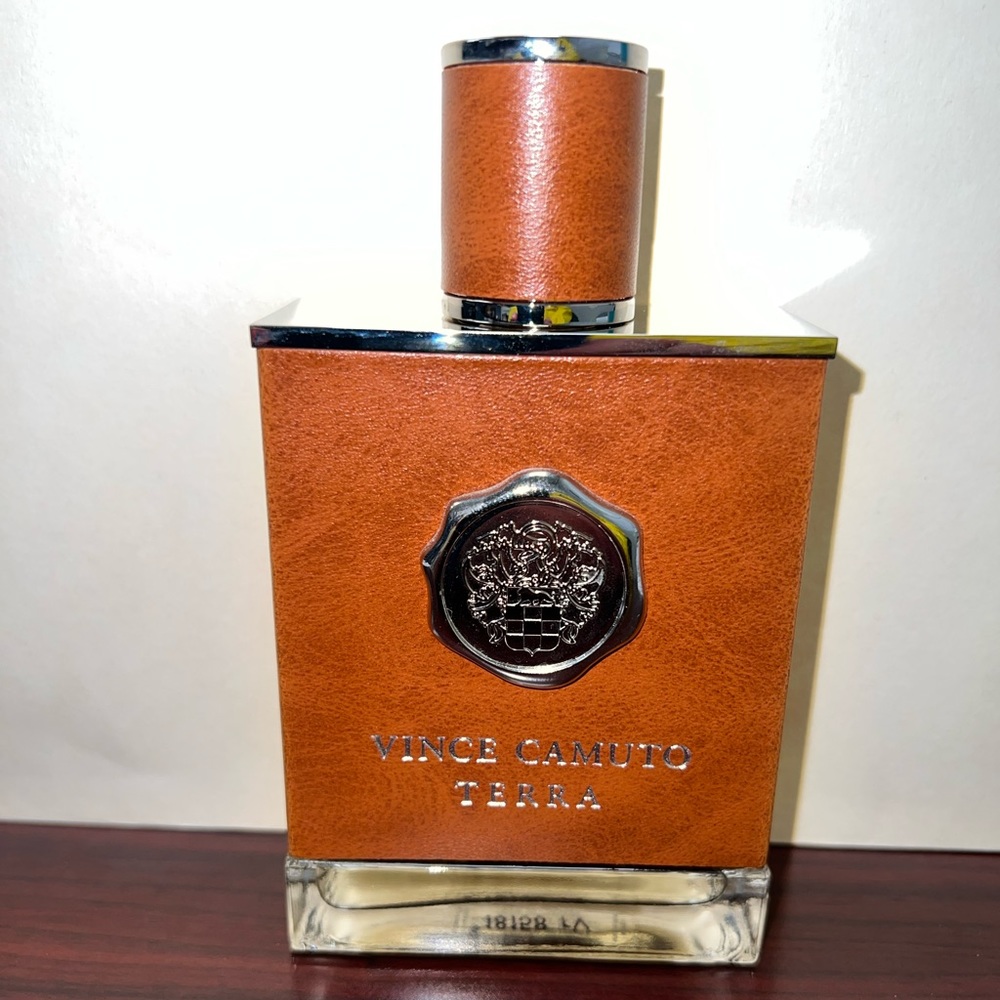 Vince Camuto Terra Cologne Spray For Men 3.4oz (Approx 70% left)